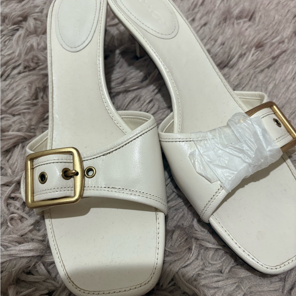 Coach Women's Margot Heels - Picture 5 of 5